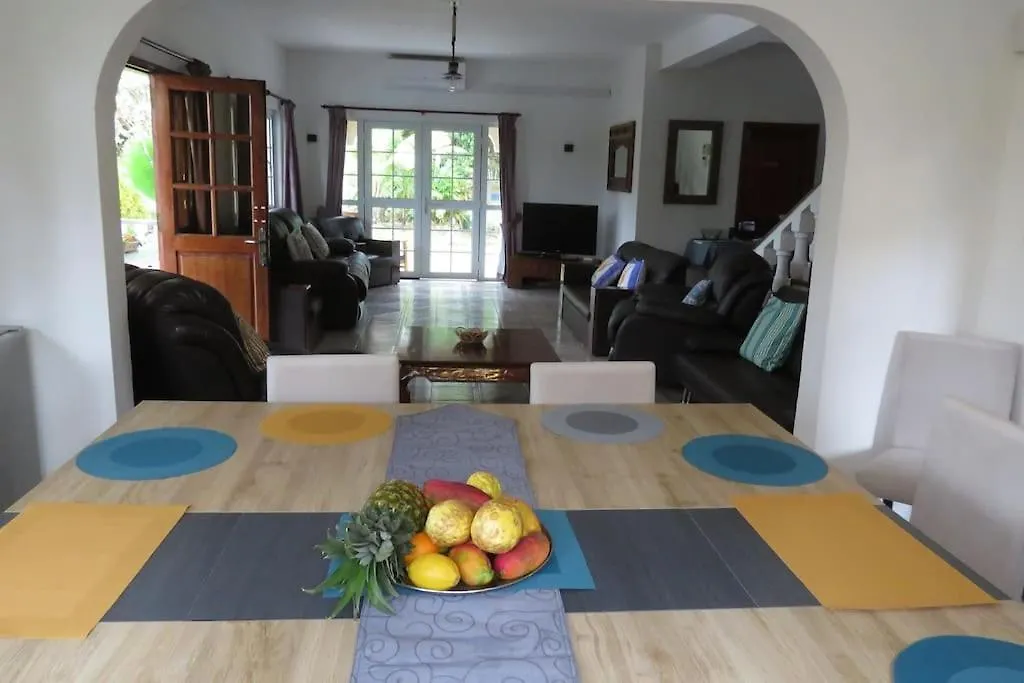 Royal Bay Villa And Apartment Anse Royale